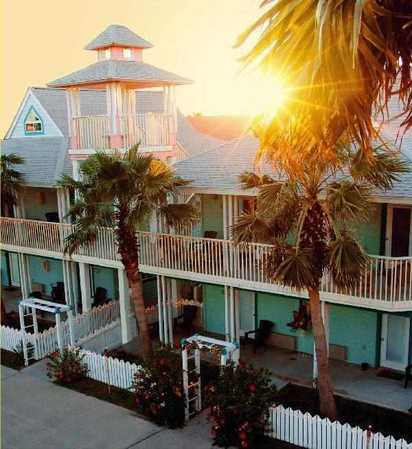 We have the best priced rooms, and cheap deals on hotels in Port Aransas.